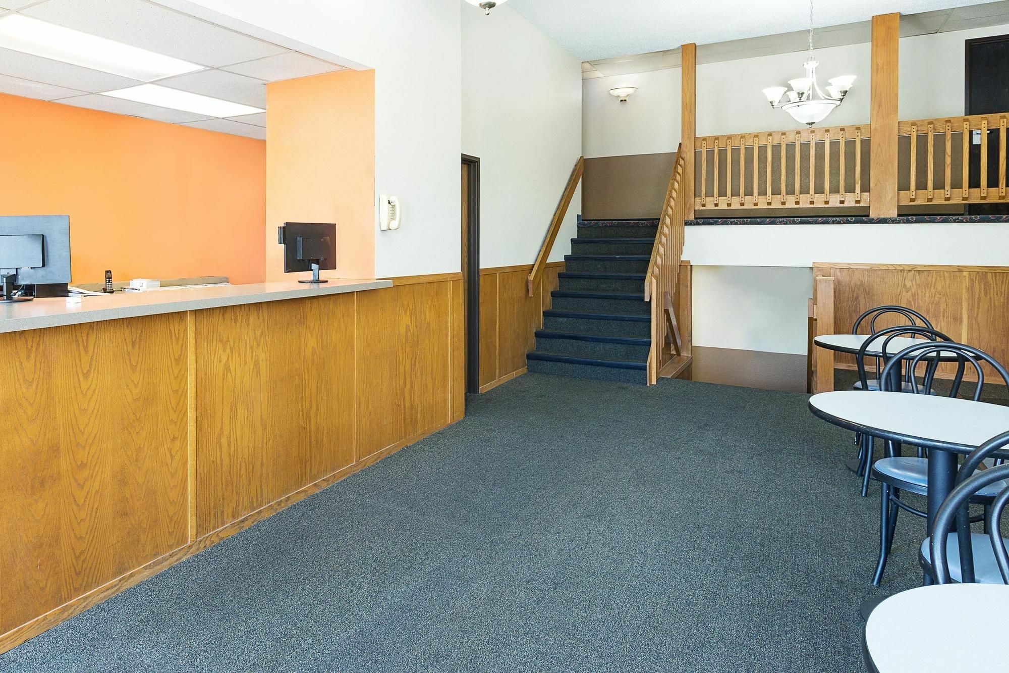 Super 8 By Wyndham